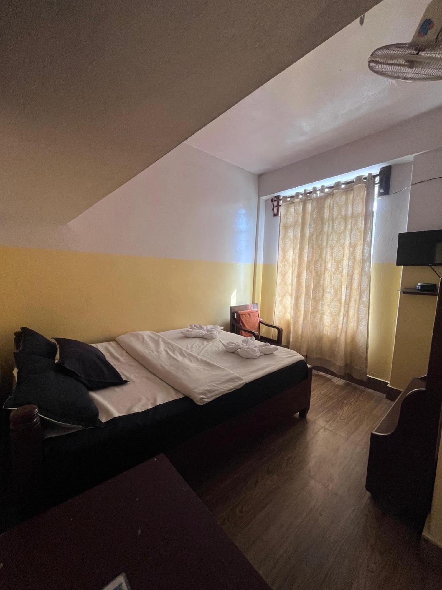 Jn Hotel Kohima Extérieur photo